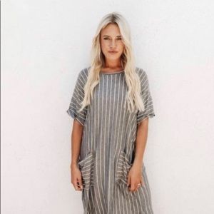 Carly Jean Los Angeles Paisley Dress